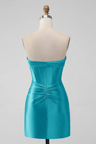 Enges, trägerloses, türkisfarbenes Homecoming-Kleid aus Satin mit Schlüssellochausschnitt, PD535