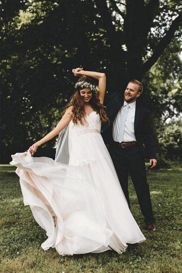 NumberSea Tulle Lace A-line Spaghetti Straps Sweetheart Wedding Dresses With Train, MW652