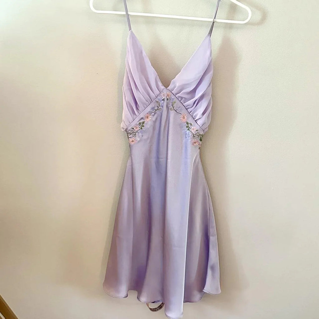 Vestido de Baile Morado Claro con Escote en V Vestido Sexy para Fiesta Y2971