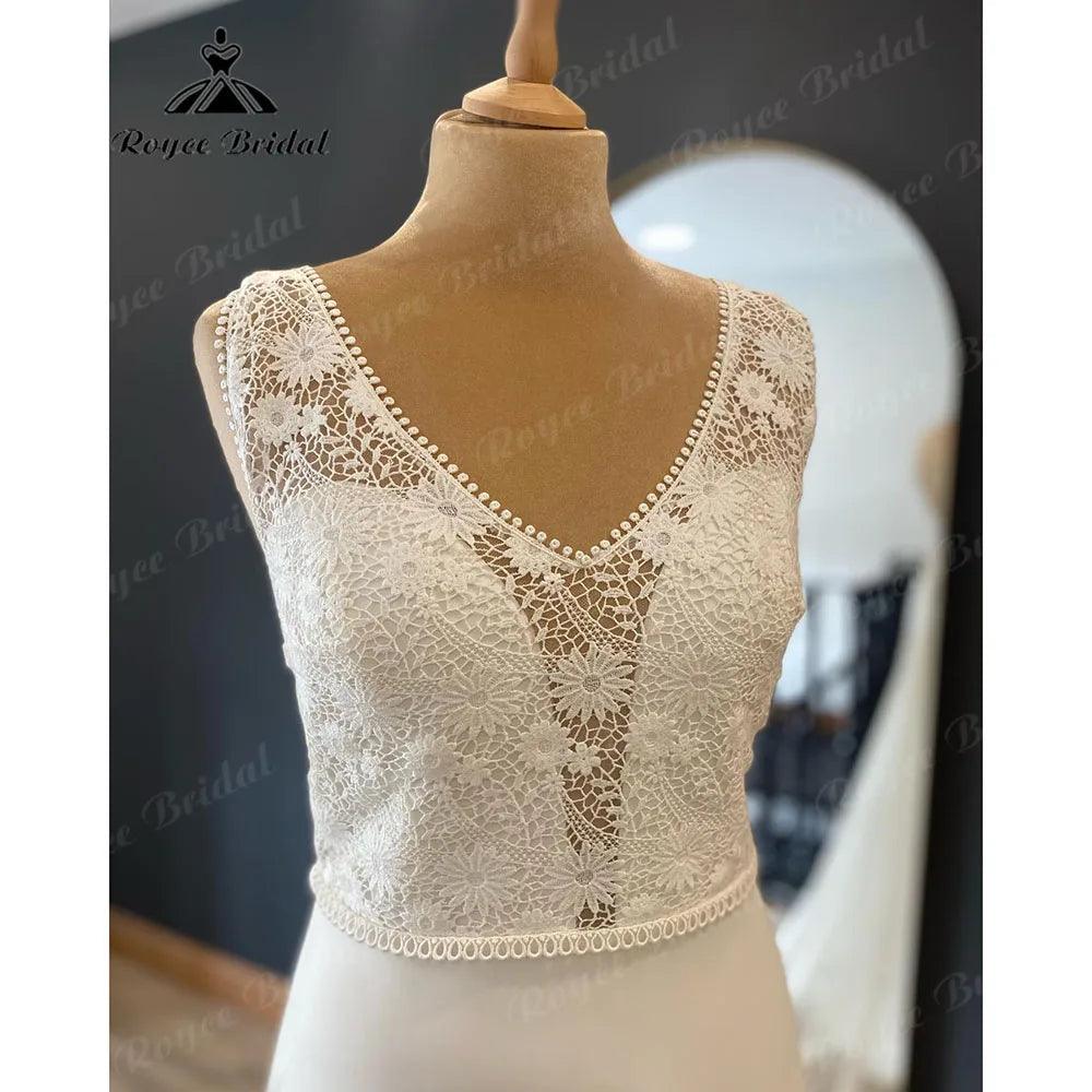 Vintage Bohemian V Neck Lace Bodice Chiffon Boho Wedding Dress for Bride 2024 Bridal Gown vestido de noiva simples Sweep Train