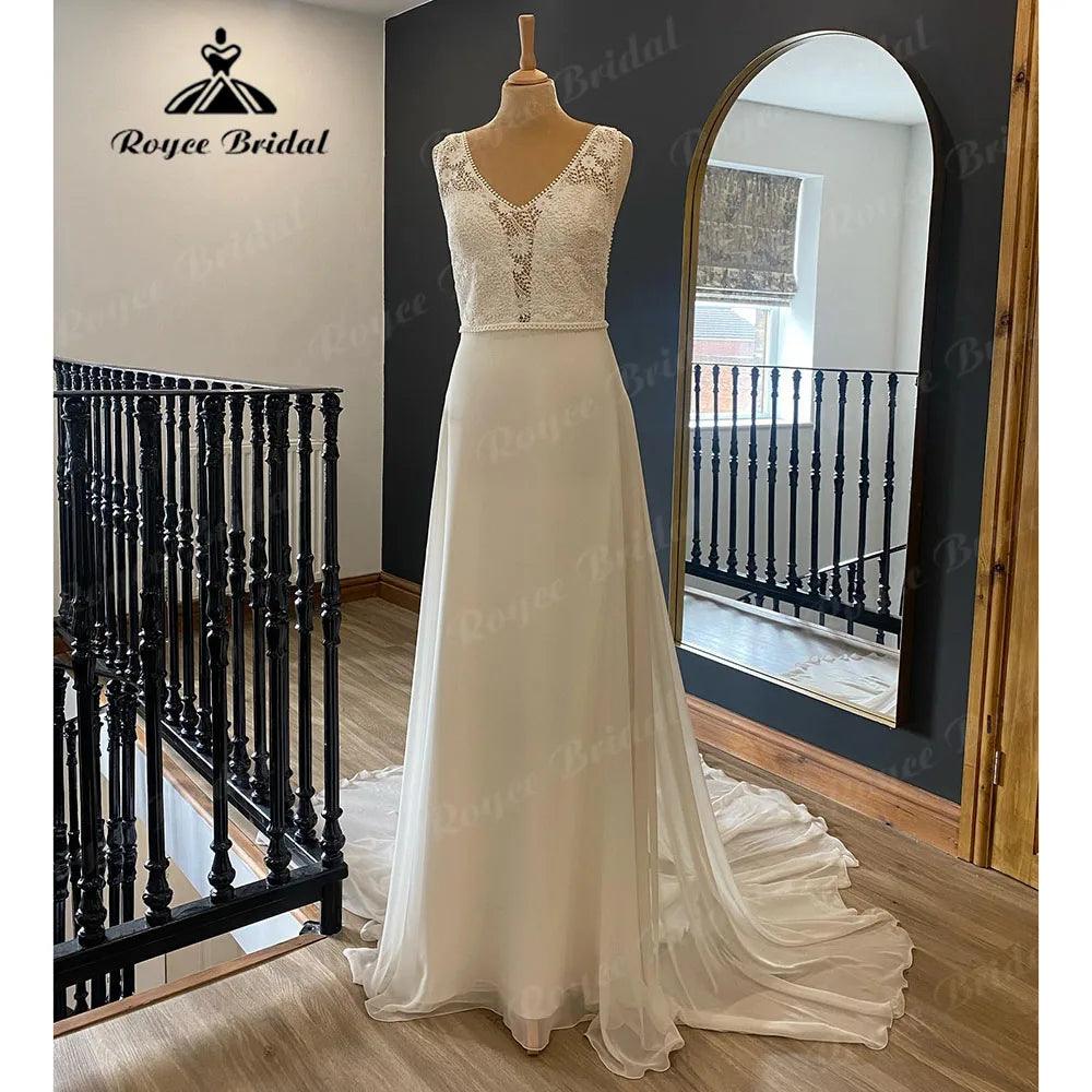 Vintage Bohemian V Neck Lace Bodice Chiffon Boho Wedding Dress for Bride 2024 Bridal Gown vestido de noiva simples Sweep Train