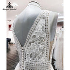 Vintage Boho Champagne Wedding Dress Lace Appliques V Neck Sleeveless Sweep Train Beach 2022 Vestidos Elegant Birdal Civil Robe