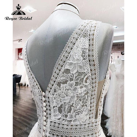 Vintage Boho Champagner Brautkleid Spitze Applikationen V-Ausschnitt Ärmellos Sweep Zug Strand 2022 Vestidos Elegante Birdal Zivil Robe
