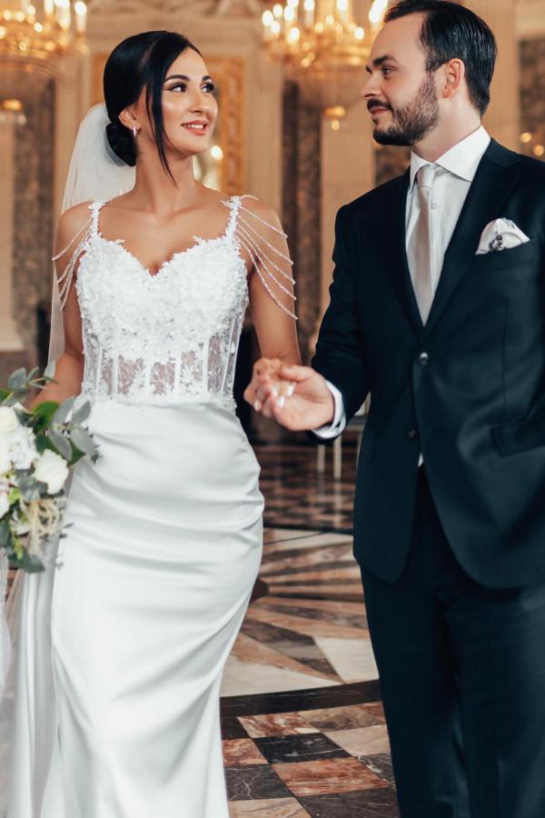 Vintage langes Meerjungfrau-Perlen-Abendkleid ohne Ärmel mit Spitze für die Hochzeit