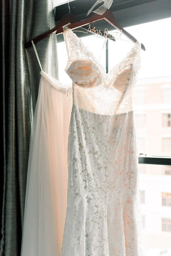 Vintage Ivory Lace Mermaid V Neck Wedding Dress, Bridal Dresses, MW533