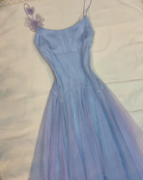 Lila Tüll A-Linien Partykleid mit Trägern Homecoming Kleid mit Blumen Y8143