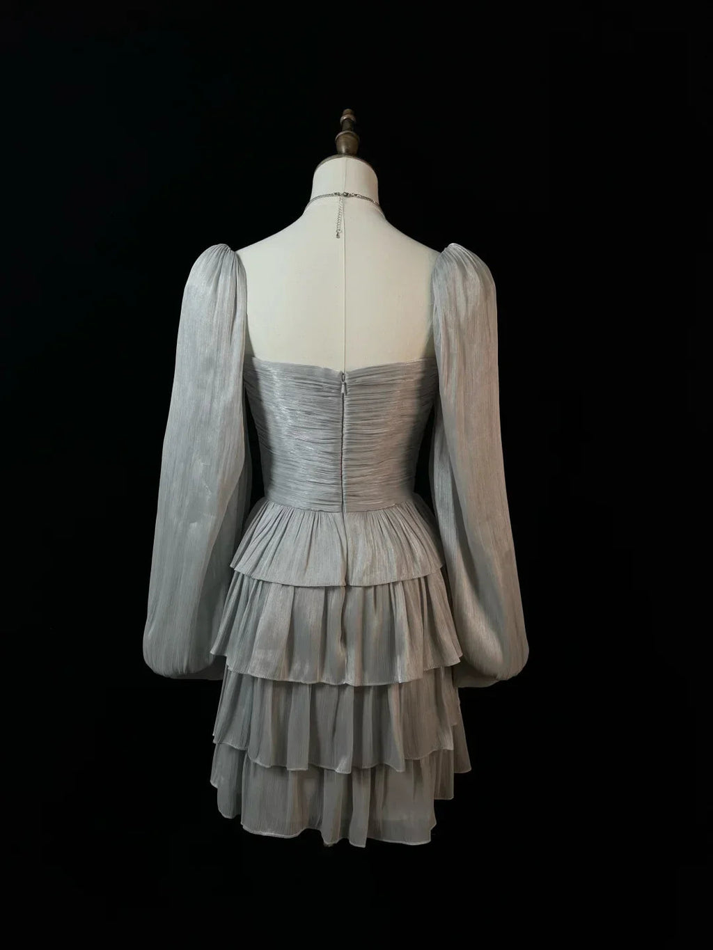 Niedliches silbergraues Tüll-A-Linien-Kurz-Partykleid mit Schleife, geschichtet, Homecoming-Kleid Y8651