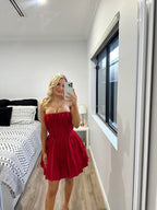 Trägerloses Rotes Rüschenkleid A-Linie Abschlussballkleid Mini Ballkleid Y8004