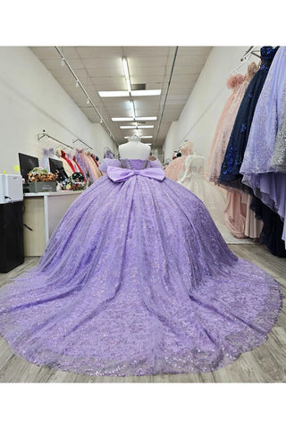 Trägerloses Ballkleid mit Schleife von Petite Adele PQ1080