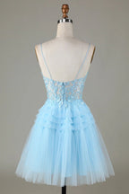 Niedliches A-Linien-Trägerkleid mit Pailletten in Blau, kurzes Homecoming-Kleid mit Applikationen