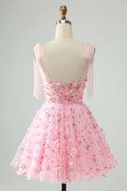 Vestido de Baile de Finalistas A-Line Cor-de-Rosa Curto com Corpete, Pérolas e Aplicações Florais