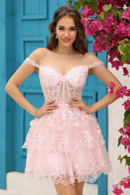 Vestido de Fiesta Corto Azul Oscuro con Corsé en Línea A y Niveles de Encaje Adorable