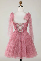 Abito da Homecoming in Tulle Stampato a Linea A con Scollo a V