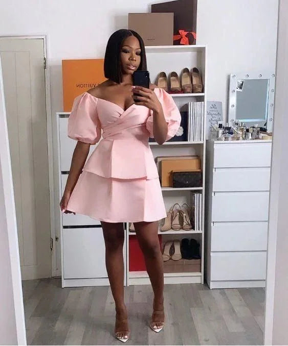 Vestido Corto de Satén Rosa para el Baile de Regreso con Mangas Abullonadas Y2183