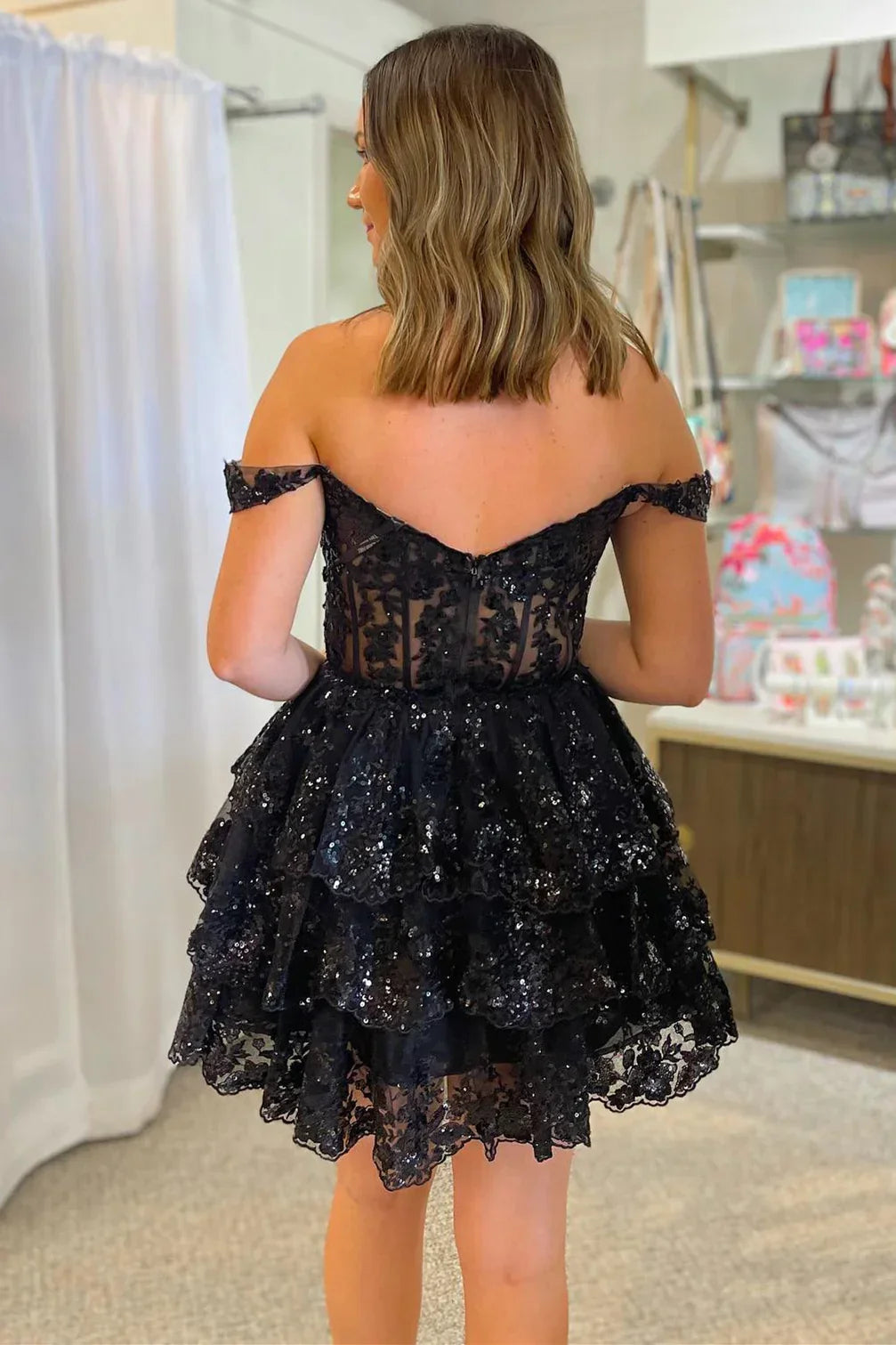 Vestido de Baile de Graduación con Corsé Transparente y Volantes Escalonados Fuera del Hombro Y2602