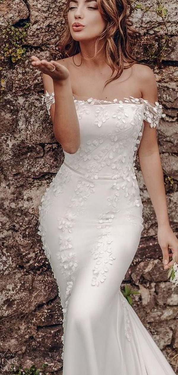 Elegante Gerade Meerjungfrau Einfache Brautkleider Mit Applikationen.DB10183