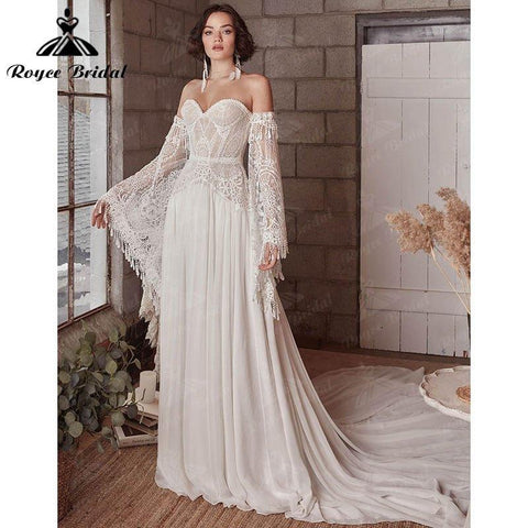 A-Linie Boho Böhmen Brautkleid Lange Flare Ärmel Spitze Chiffon Rückenfrei Hofschleppe Herzausschnitt Robe De Mariée Sheer 2022