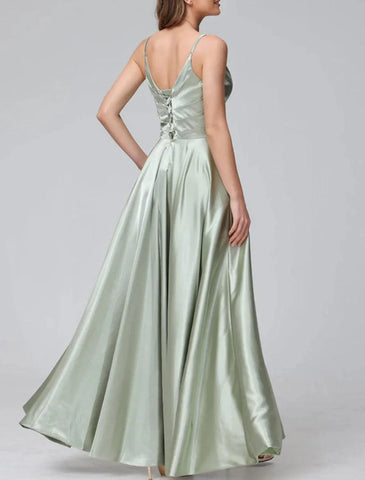 A-Line Bridesmaid Dress Spaghetti Strap Sleeveless Elegant Floor Length Satin with Split Front / Ruching
