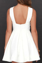 Robe de bal et de remise des diplômes blanche en satin de mousseline ligne A PG149