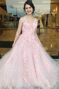 Robe de bal rose en tulle à encolure en V profond, dos nu, traîne évasée et ligne A avec applications PG880