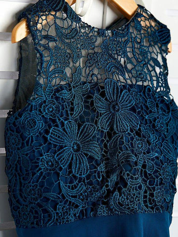 A-Linien-Brautjungfernkleid mit Rundhalsausschnitt und asymmetrischer Chiffonspitze