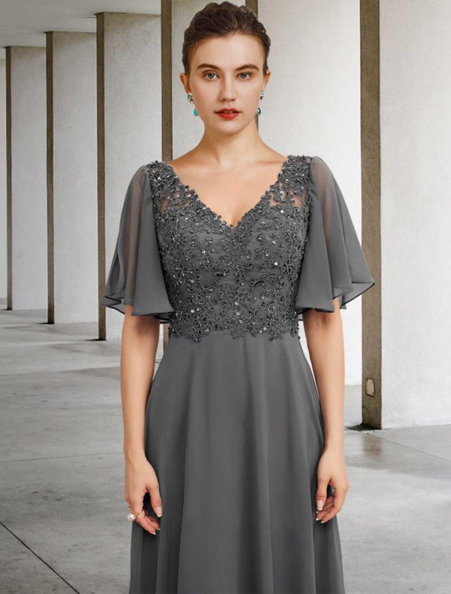 A-Line Mother of the Bride Dress Luxurious Elegant V Neck Floor Length Chiffon Lace Short Sleeve with Beading Appliques