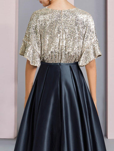 A-Linien-Kleid für die Mutter der Braut, Hochzeitsgast, elegant, funkelnd und glänzend, hoher und niedriger V-Ausschnitt, asymmetrisch, knielang, Satin, mit Pailletten, kurze Ärmel mit Falten