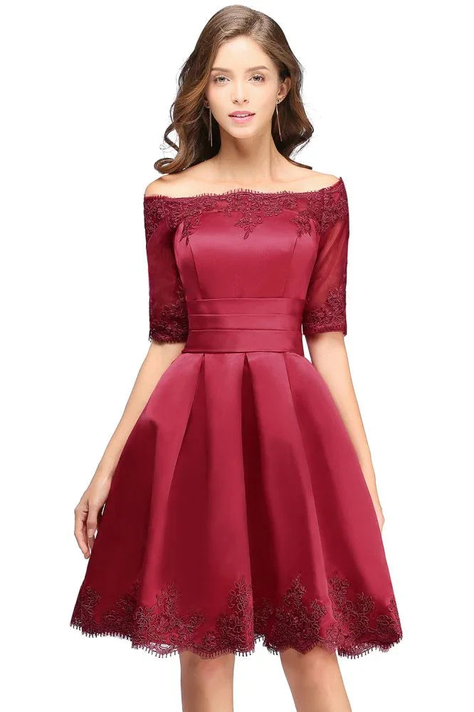 Robe de bal asymétrique bustier manches courtes avec applications de dentelle