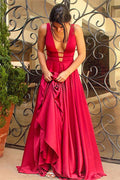 Robe de bal fuchsia à ligne A, épaules dénudées, dos ouvert, décolleté profond en V et volants