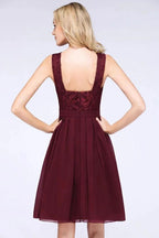 A-Line Ruffles Chiffon Lace V-Neck Evening Party Dress Sleeveless Knee-Length Homecoming Dress by misshow.com
