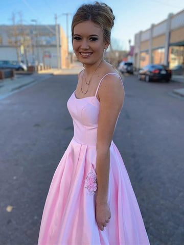 A-Linie Satin Blumen Lange Ballkleider mit Taschen Rückenfreies Formelles Abschluss-Abendkleid