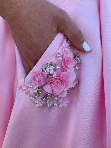 A-Linie Satin Blumen Lange Ballkleider mit Taschen Rückenfreies Formelles Abschluss-Abendkleid