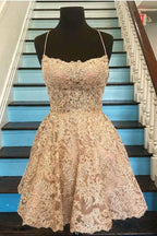 Vestidos de festa curtos de renda azul com alças finas e costas cruzadas PD259