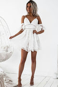 Robe de bal à bretelles spaghetti courte blanche en dentelle avec volants, coupe A, modèle PD213