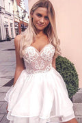 Abito da Ballo d'Autunno Bianco A-Line a Strati con Spaghetti Strap e Appliques PD405
