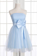 Robe de bal courte sans bretelles à nœud papillon ligne A PG148 pour le retour à la maison