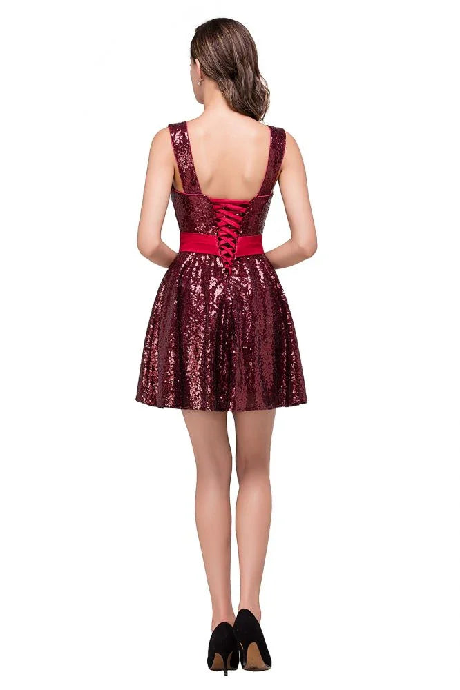 Abito da ballo a linea A con scollo a cuore e paillettes