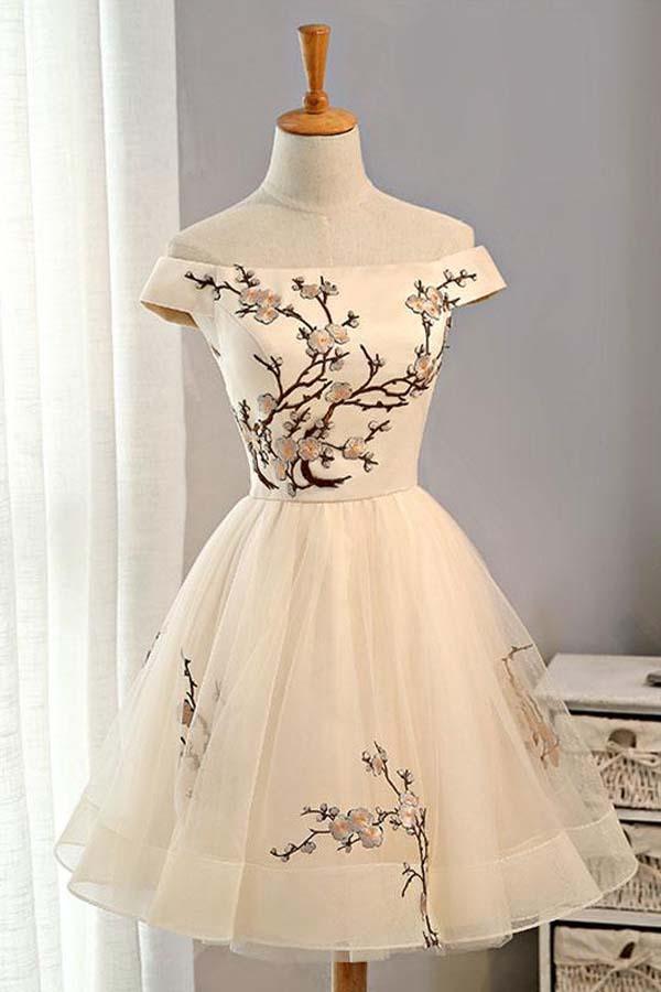A-Line Tüll Kurzes Abschlussballkleid Homecoming-Kleid Mit Stickerei PD130