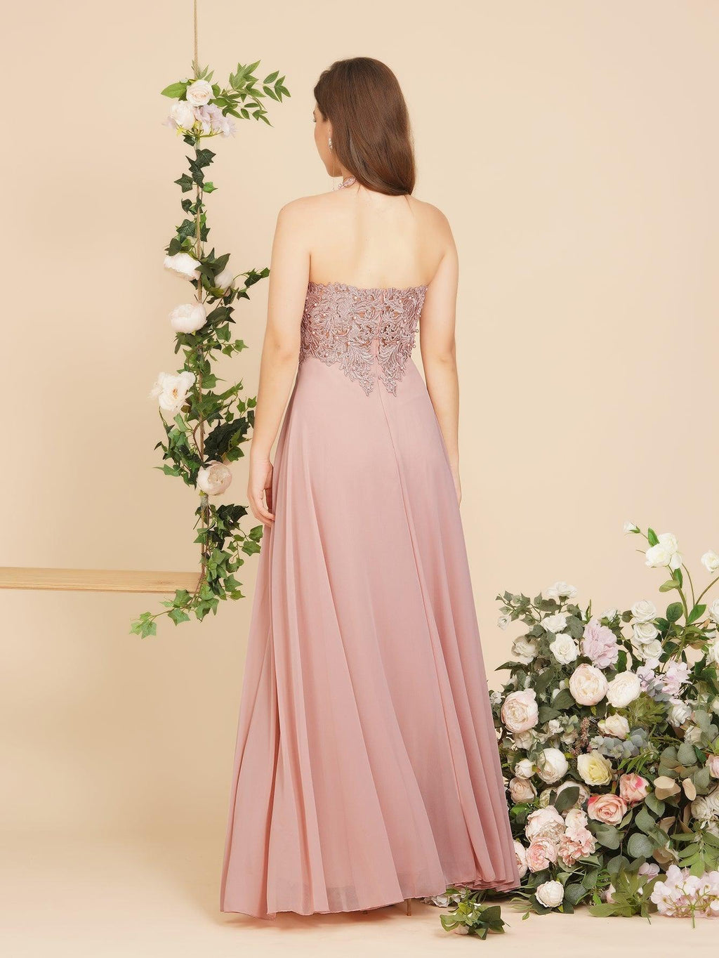 A-line V-neck Appliques Chiffon Evening Maxi Dresses Sleeveless Bridesmaid Dress