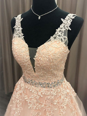 A-Linie V-Ausschnitt Spitze Langes formelles Abschlussballkleid mit Gürtel