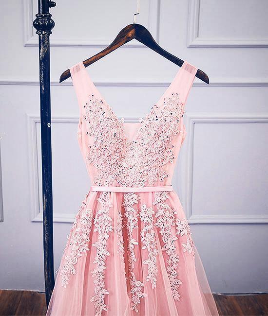 Vestido de festa comprido com decote em V e aplicações de renda em tule rosa PSK127