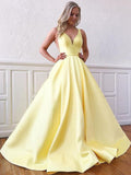 Abito da Sera senza Maniche con Scollo a V, Balze e Linea a A in Satin Elegante