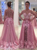 Robe de bal longue jusqu'au sol en tulle avec applications, manches longues évasées et décolleté élégant