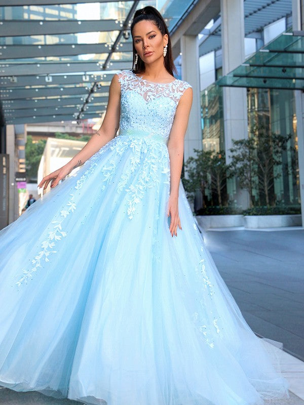 A-Line/Elegant Scoop Sleeveless Tulle Applique Prom Dresses