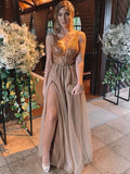 Robe de bal sans manches en tulle avec décolleté en V, longue jusqu'au sol, ornée de strass et coupée en ligne A/élégante