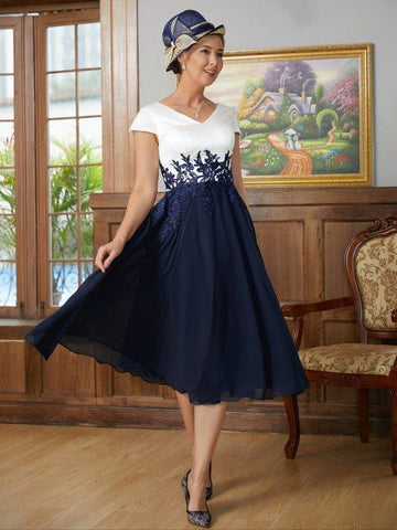 A-Linie/Princess-Linie Chiffon Applikationen V-Ausschnitt Kurze Ärmel Wadenlang Kleider für die Brautmutter