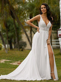 Vestidos de noiva estilo princesa com decote em V, sem mangas, em chiffon e renda, cauda comprida