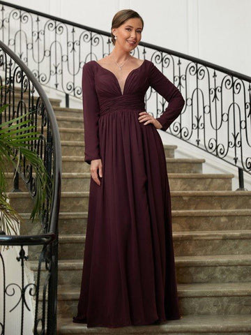 A-Linie/Princess-Linie Chiffon Gerüscht V-Ausschnitt Lange Ärmel Bodenlang Kleider für die Brautmutter