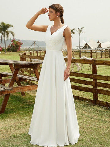 A-Linie/Princess-Linie Chiffon Rüschen V-Ausschnitt Ärmellos Bodenlang Brautkleider