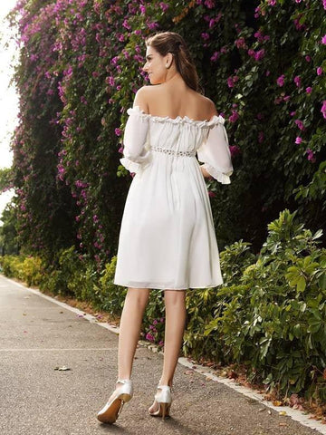 A-Linie/Princess-Linie Schulterfrei Perlen verziert 1/2 Ärmel Kurz Chiffon Brautkleider